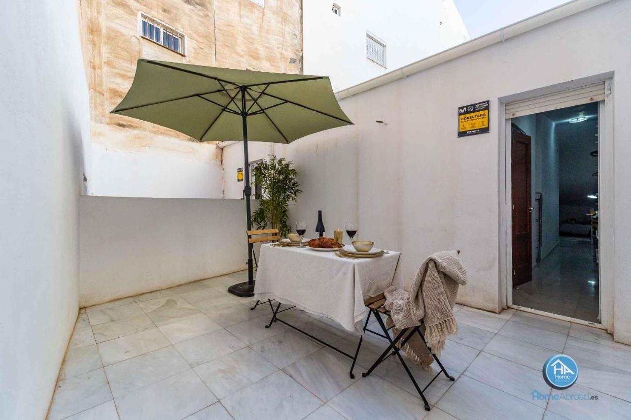 Apartamentos Marmoles Malaga Center Екстериор снимка